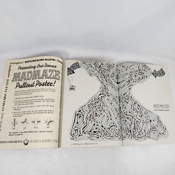 Mad Magazine Super Special July 1993, Collector's Series #5 With Poster Rare NM - Picture 5 of 6